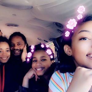 Meet your Posher, Danielle